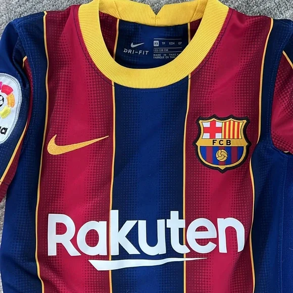 Messi Barcelona Home Jersey size XS 122-128 cm